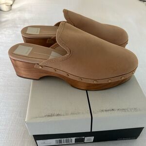Dolce Vita Tan Leather Clogs